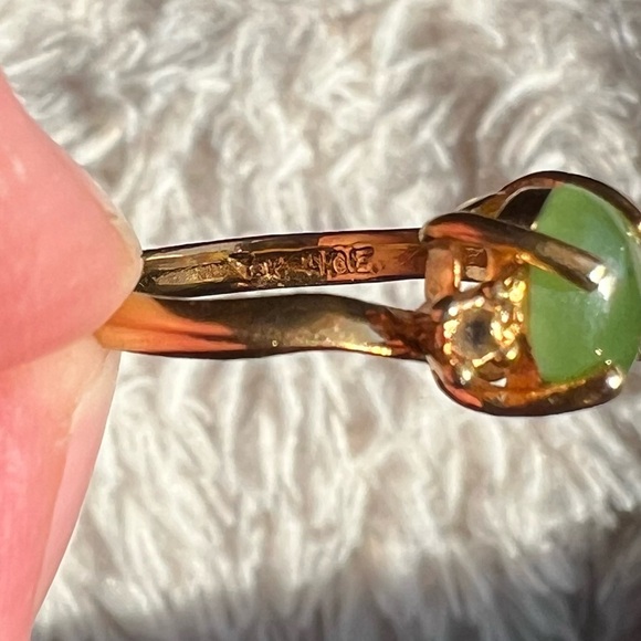 18K HGE Gold & Jade Ring - Picture 5 of 8